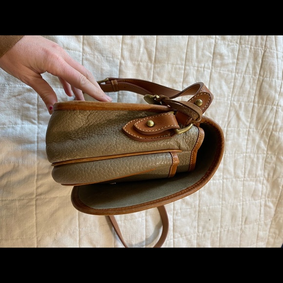 Vintage Dooney & Bourke Horseshoe Saddlebag - Picture 4 of 16